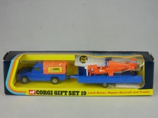 Corgi Gift Set 19 Land Rover Nipper Aircraft plane and Trailer GS19 + Box 132481