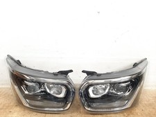 Satz Bi-Xenon Scheinwerfer