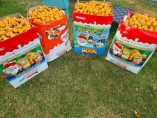 420 Ü-Eier bzw. Ü-Ei Kapseln Italien 95 - 99 mit Hartplastikfiguren + Spiezeug