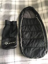 Quinny Kinderwagen Buggy Baby Kleinkind schwarz Fußsack Cosytoes & Tasche
