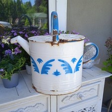 alte antike Wiener Gießkanne