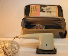 Massagegerät "MASSATOR Picco" im Tragekoffer, mit Zubehör  von Kurt Stoll KG