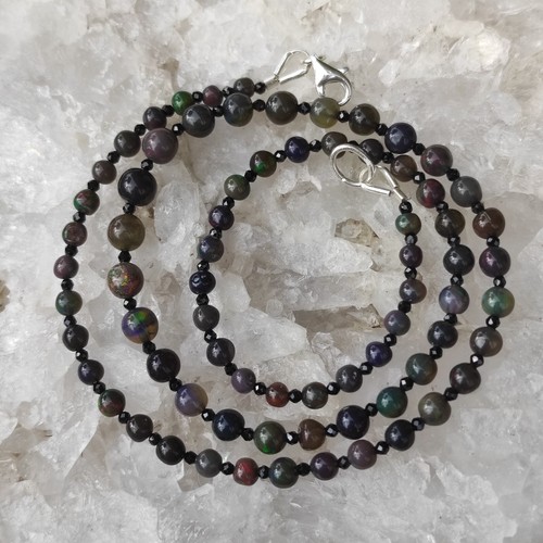 Schwarze welo opal heilstein - schwarze,