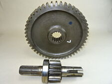 Stirnrad + Stirnradwelle links für Getriebe IHC Mc Cormick D 324 Traktor 