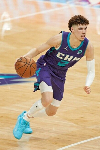 Charlotte hornets lamelo ball - charlotte,