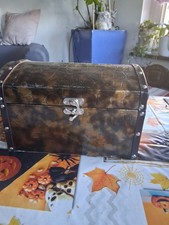 Aufbewahrungs Truhe Kasten Krokoluk mit Rustikalem Verschluss 