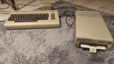 Commodore 64 + FloppyDisk 154I C64 Vintage Computer
