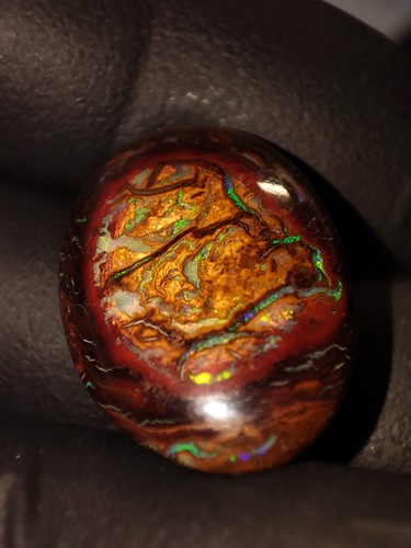 Koroit boulder opal - koroit,