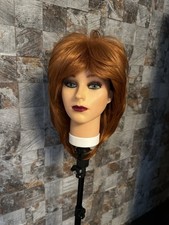 Perücke Kurzhaarschnitt