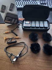 Comica Vimo Q 2,4 g kabelloses Lavalier-Mikrofonsystem 4 * Sender 1 * Empfänger