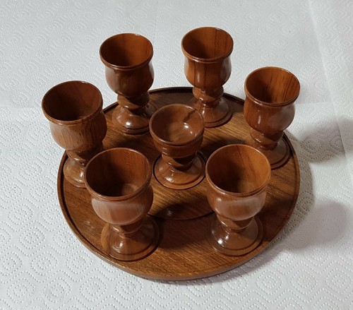 Alte eierbecher aus holz - alte,