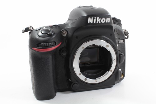 Nikon d600 body sehr - nikon,