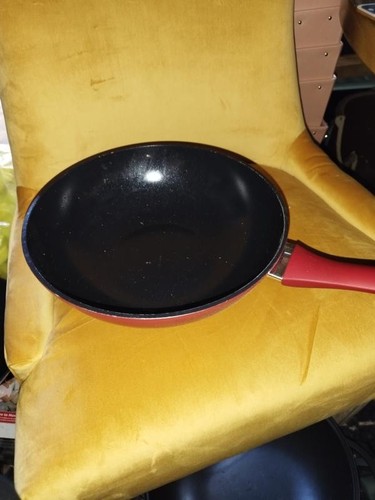 Knallroter emalierter wok - knallroter,