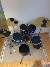 Pearl Export Schlagzeug Jet Black inkl. Hocker & Dämpfungspads – Top Zustand