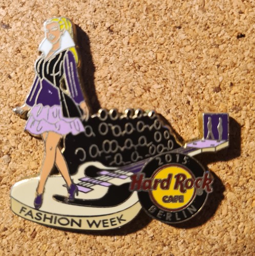 Hard rock cafe pin berlin - hard,