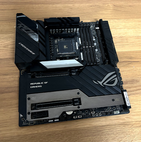 Asus x570 rog crosshair - x570,