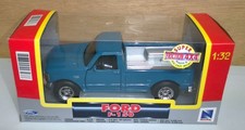 NEW RAY 1:32: Ford F-150 Pickup in OVP