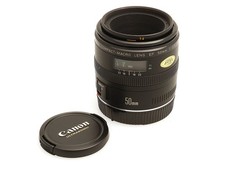Canon Compact-Macro Objektiv EF 2.5 / 50 mm für Canon EF Makro Objektiv 1:1
