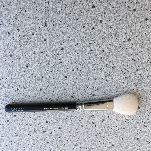 Zoeva 132 puder - puder, pinsel