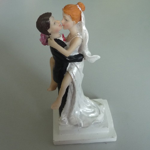 Tortenfigur hochzeitstorte - tortenfigur,