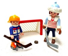 Playmobil Winter * Frau & Kind / Junge beim Eishockey-Training