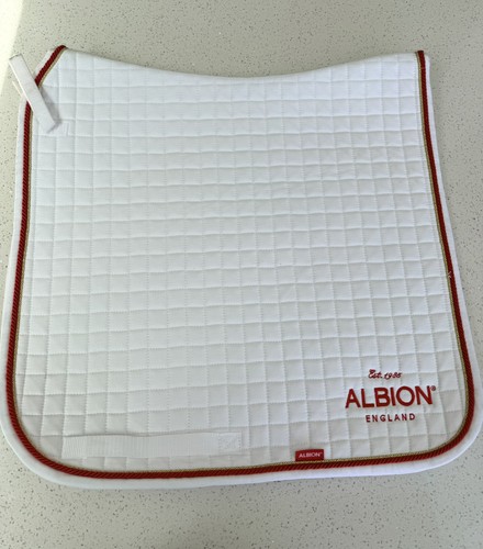 Albion revelation dressur - albion,