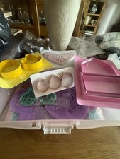 Tragetasche mit Hebtablett mit Inhalt