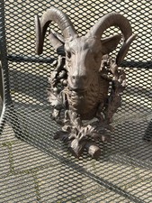 alter Widderkopf aus Gusseisen Torabschluß TE240925/778