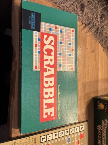 Brettspiel scrabble - brettspiel,