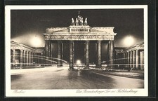 Berlin, Brandenburger Tor in Festbeleuchtung, Ansichtskarte 1940 