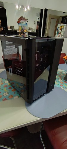 Corsair crystal series 680x - corsair,