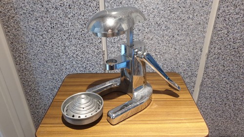 Saftpresse mit hebel design - -,