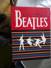 2 Bücher The compleat Beatles