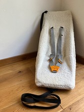 Weber Babyschale für Fahrradanhänger mit zugeschnittener Isomatte