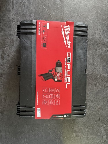 Milwaukee m12fdd2 12v - milwaukee,