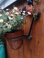 ?GA?Garten Wandhänger Schmiedeeisen  Blumentopfhalter Pflanzgefäß  Blumentopf 