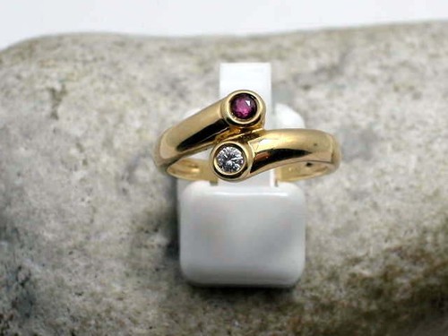 Rubin brillant ring - rubin, in