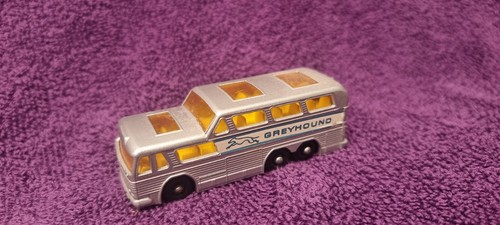 Bus matchbox greyhound - bus,