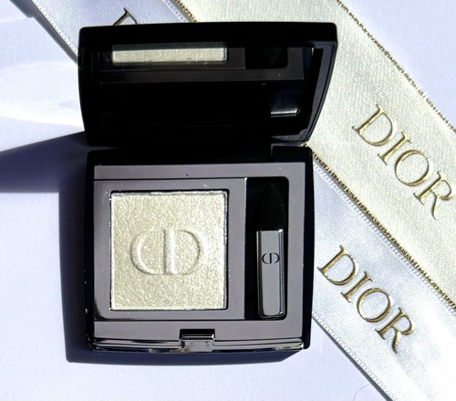 Dior mono couleur - dior, couture