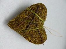 Deko - Trocken - Moos - Herz grün zum Hängen /  13cm