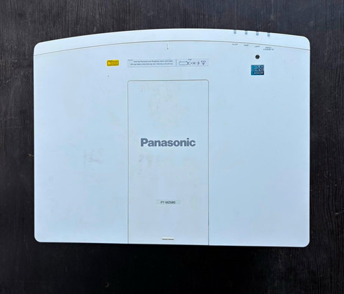 Panasonic mz680 lcd - pt-mz680,