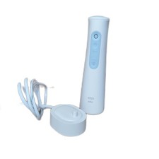 Oral-B AquaCare 4 Kabellose Munddusche 4 Ersatzdüsen Zahnzwische - Unvollständig