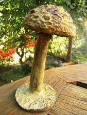 Bronzeskulptur Pilz rot