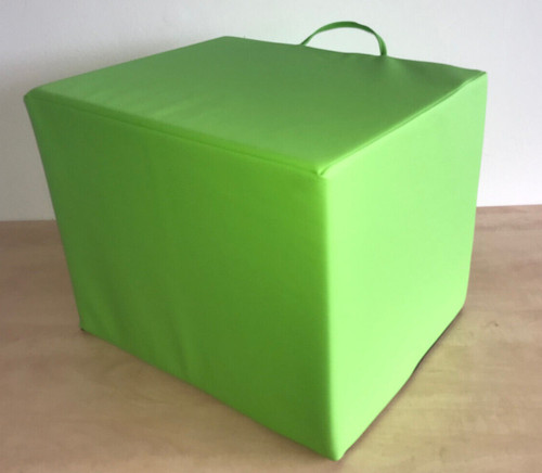 Bandscheibenwürfel grasgrün