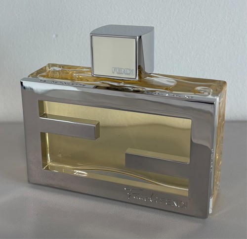 Fan fendi pour femme - ⭐,