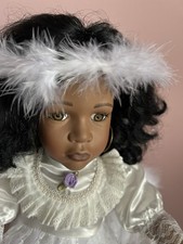 Vintage Porzellan Puppe aus