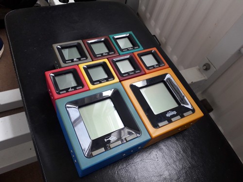 Radica cube world serie - cube,