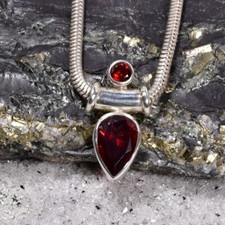 Granat Anhänger, 925er Silber, Edelsteinanhänger (12741), Edelsteinschmuck