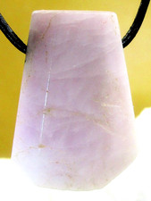 KUNZIT   HIDDENIT   Edelstein