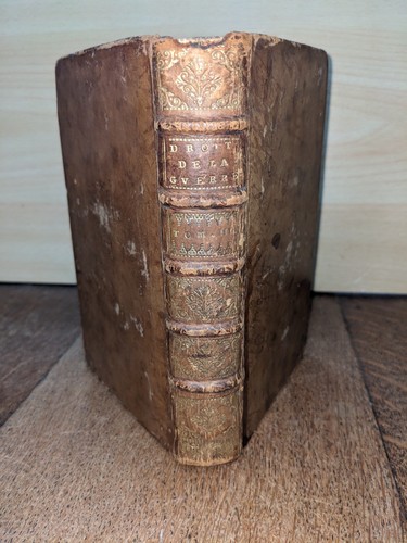 Altes buch grotius kriegs - grotius, kriegs-
